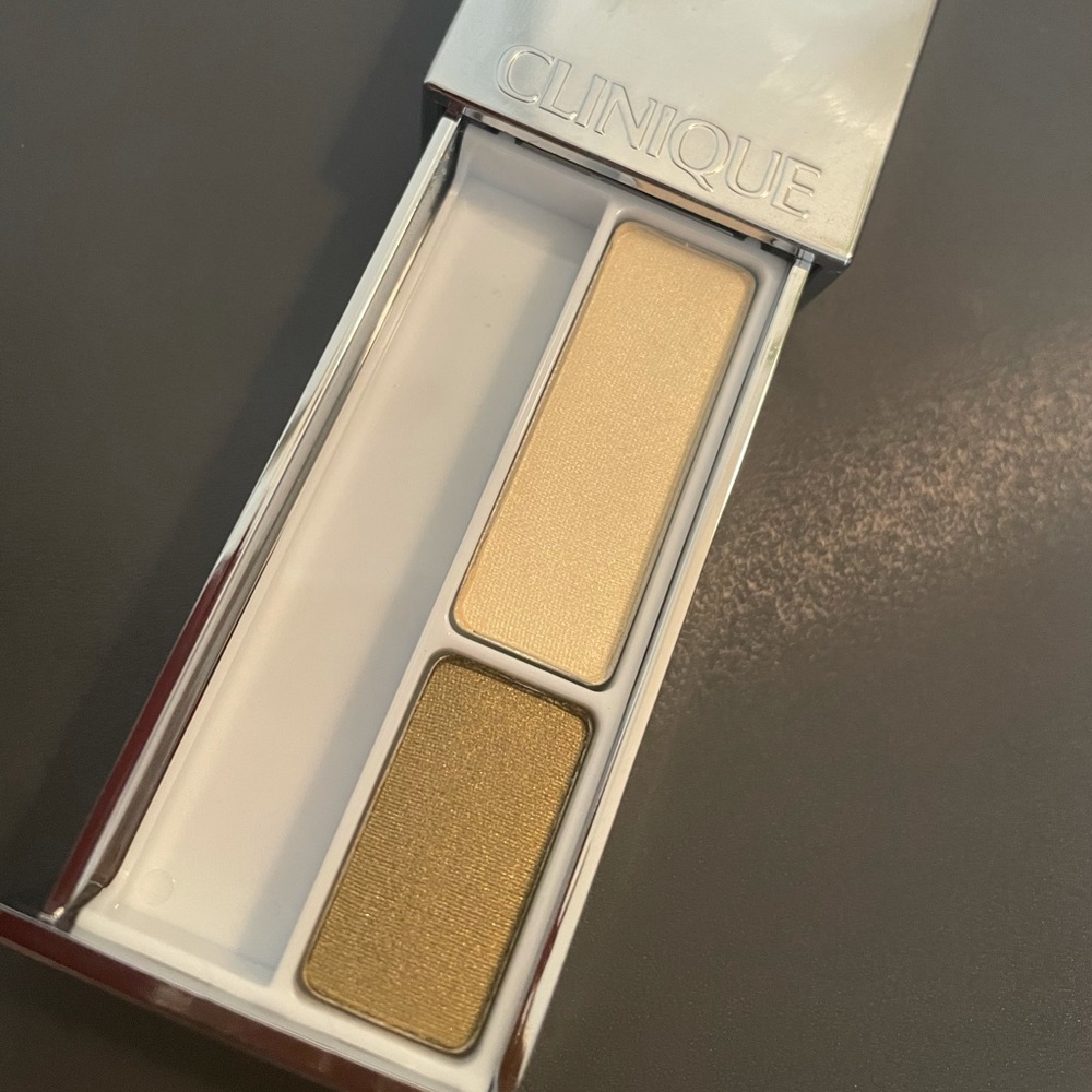 Clinique eyeshadow (New)